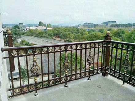 陽臺欄桿用什么材質(zhì)好？