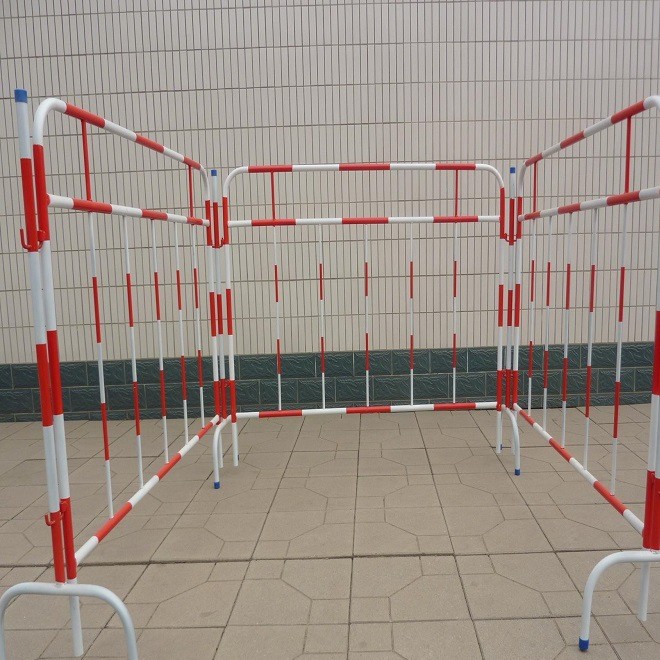 移動(dòng)護(hù)欄